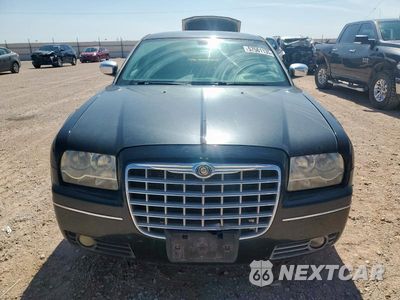Piąte zdjęcie samochodu w środku: 2010 CHRYSLER 300 TOURING VIN:2C3CA5CV6AH275825 - miniatura