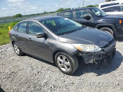 Czwarte zdjęcie samochodu z boku: 2014 FORD FOCUS SE VIN:1FADP3F20EL353390 - miniatura