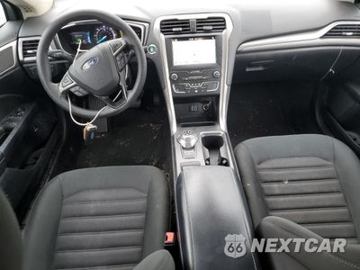 Zdjęcie 8 z 12 samochodu: 2019 FORD FUSION SE VIN:3FA6P0LU4KR124916 - miniatura