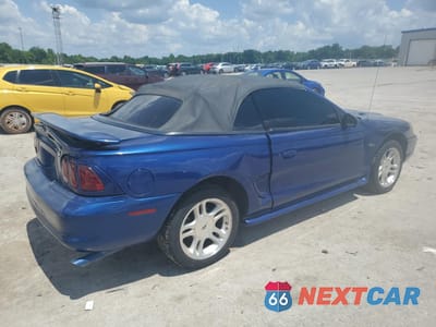 Trzecie zdjęcie samochodu z tyłu: 1996 FORD MUSTANG GT VIN:1FALP45X9TF225322 - miniatura