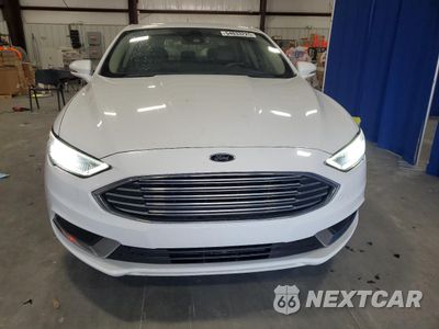Piąte zdjęcie samochodu w środku: 2018 FORD FUSION SE HYBRID VIN:3FA6P0LU9JR118818 - miniatura