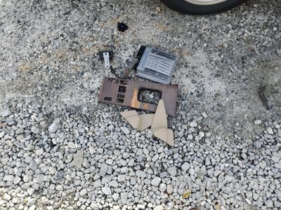 Zdjęcie 12 z 15 samochodu: 1987 MERCEDES-BENZ 300 E VIN:WDBEA30D9HA440598 - miniatura
