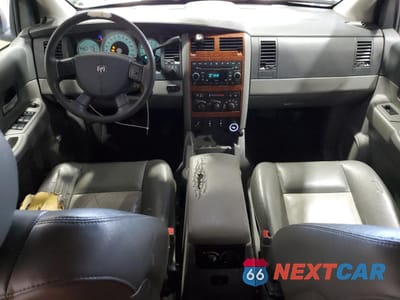 Zdjęcie 8 z 13 samochodu: 2008 DODGE DURANGO SLT VIN:1D8HB48208F118232 - miniatura