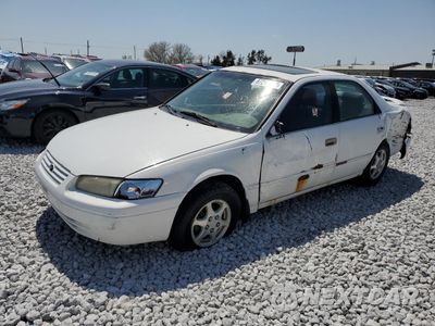 1997 TOYOTA CAMRY LE JT2BG22K0V0083931 - główne zdjęcie licytacji z USA - miniatura