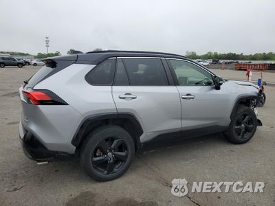 Trzecie zdjęcie samochodu z tyłu: 2020 TOYOTA RAV4 XSE VIN:JTMEWRFV5LD545278 - miniatura