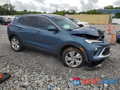 Czwarte zdjęcie samochodu z boku: 2025 BUICK ENCORE GX PREFERRED VIN:KL4AMBSP0SB064703 - miniatura