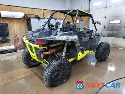 Czwarte zdjęcie samochodu z boku: 2016 POLARIS RZR XP 1000 EPS VIN:3NSVDE99XGF783590 - miniatura