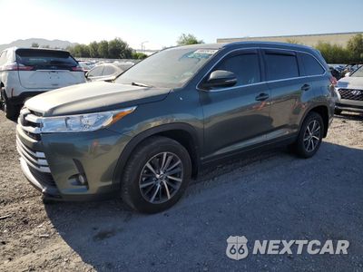 2017 TOYOTA HIGHLANDER SE 5TDJZRFH7HS466206 - główne zdjęcie licytacji z USA - miniatura