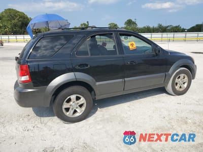 Trzecie zdjęcie samochodu z tyłu: 2006 KIA SORENTO EX VIN:KNDJD733765593679 - miniatura