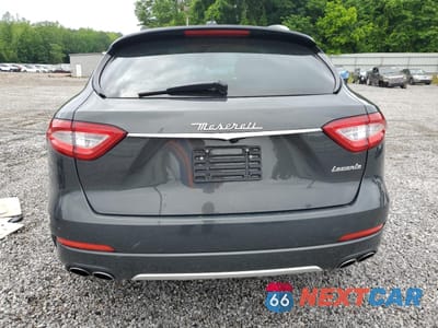 Zdjęcie 6 z 16 samochodu: 2017 MASERATI LEVANTE LUXURY VIN:ZN661XUL2HX207320 - miniatura