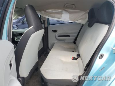 Zdjęcie 10 z 12 samochodu: 2012 TOYOTA PRIUS C VIN:JTDKDTB36C1030267 - miniatura