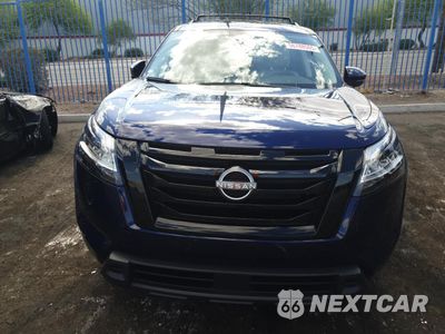 Piąte zdjęcie samochodu w środku: 2022 NISSAN PATHFINDER SV VIN:5N1DR3BA2NC251179 - miniatura