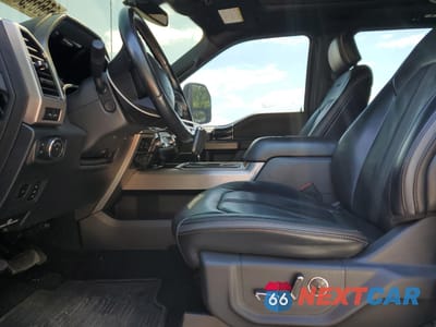 Zdjęcie 7 z 13 samochodu: 2022 FORD F450 SUPER DUTY VIN:1FT8W4DT9NED87753 - miniatura