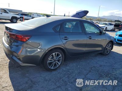 Trzecie zdjęcie samochodu z tyłu: 2023 KIA FORTE LX VIN:3KPF24AD0PE647304 - miniatura