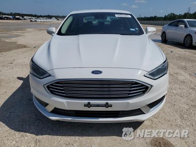 Piąte zdjęcie samochodu w środku: 2018 FORD FUSION SE HYBRID VIN:3FA6P0LUXJR171933 - miniatura