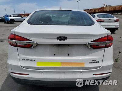 Zdjęcie 6 z 12 samochodu: 2019 FORD FUSION SE VIN:3FA6P0LU7KR124859 - miniatura