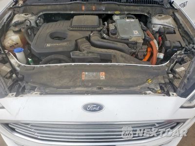 Zdjęcie 11 z 12 samochodu: 2018 FORD FUSION SE HYBRID VIN:3FA6P0LU9JR118642 - miniatura