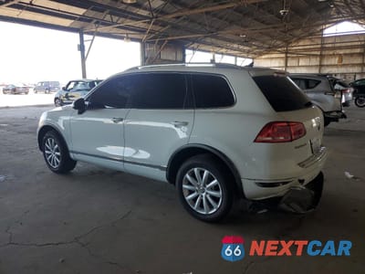 Drugie zdjęcie samochodu z przodu: 2012 VOLKSWAGEN TOUAREG V6 VIN:WVGEF9BP5CD009322 - miniatura