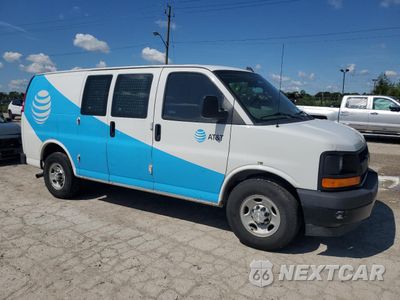 Czwarte zdjęcie samochodu z boku: 2017 CHEVROLET EXPRESS G2500 VIN:1GCWGAFF4H1271625 - miniatura