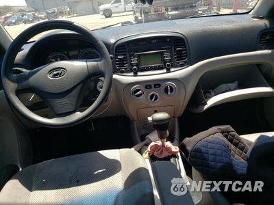 Zdjęcie 8 z 12 samochodu: 2008 HYUNDAI ACCENT GLS VIN:KMHCN46C28U228427 - miniatura