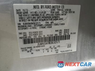 Zdjęcie 13 z 15 samochodu: 2012 LINCOLN MKT VIN:2LMHJ5AT8CBL52171 - miniatura