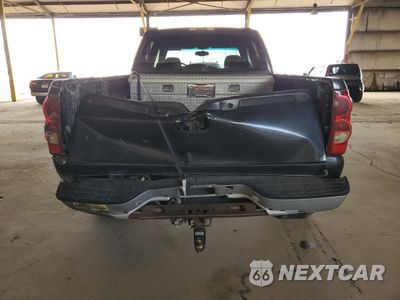 Zdjęcie 6 z 14 samochodu: 2003 CHEVROLET SILVERADO C1500 HEAVY DUTY VIN:1GCGC13U03F221304 - miniatura