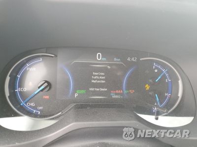 Zdjęcie 9 z 14 samochodu: 2020 TOYOTA RAV4 XSE VIN:JTME6RFV6LD501595 - miniatura
