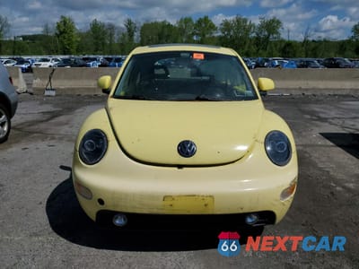 Piąte zdjęcie samochodu w środku: 1999 VOLKSWAGEN NEW BEETLE GLS VIN:3VWCC21C8XM447978 - miniatura