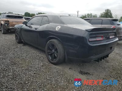 Drugie zdjęcie samochodu z przodu: 2018 DODGE CHALLENGER SXT VIN:2C3CDZAG6JH270241 - miniatura