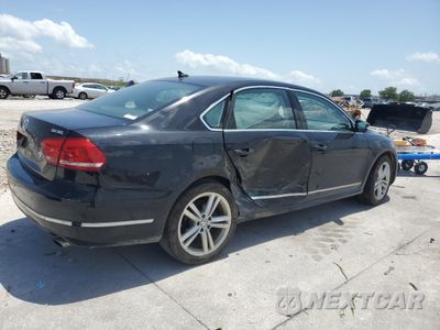 Trzecie zdjęcie samochodu z tyłu: 2013 VOLKSWAGEN PASSAT SEL VIN:1VWCM7A38DC024700 - miniatura