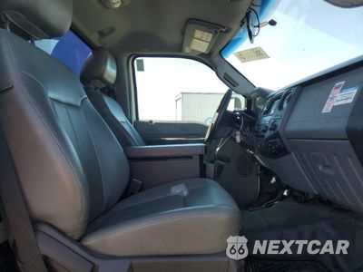 Zdjęcie 10 z 12 samochodu: 2012 FORD F450 SUPER DUTY VIN:1FDUF4HY2CED10719 - miniatura