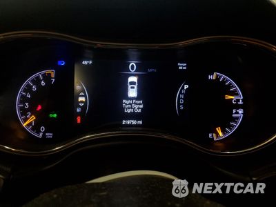 Zdjęcie 9 z 13 samochodu: 2015 JEEP GRAND CHEROKEE LAREDO VIN:1C4RJFAG1FC893080 - miniatura