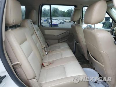 Zdjęcie 11 z 13 samochodu: 2008 FORD EXPLORER XLT VIN:1FMEU63E38UA45390 - miniatura