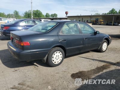 Trzecie zdjęcie samochodu z tyłu: 1997 TOYOTA CAMRY CE VIN:4T1BG22K4VU803744 - miniatura