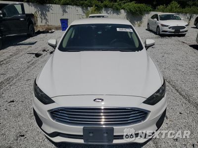 Piąte zdjęcie samochodu w środku: 2019 FORD FUSION SE VIN:3FA6P0LU6KR124917 - miniatura