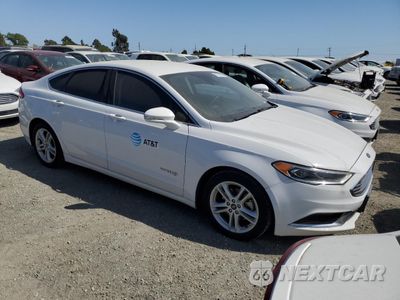 Czwarte zdjęcie samochodu z boku: 2018 FORD FUSION SE HYBRID VIN:3FA6P0LU0JR118884 - miniatura