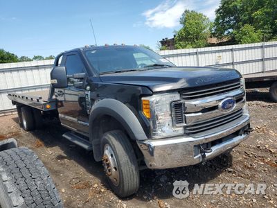 Czwarte zdjęcie samochodu z boku: 2017 FORD F550 SUPER DUTY VIN:1FDUF5GT2HED19245 - miniatura