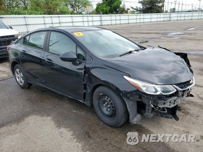 Czwarte zdjęcie samochodu z boku: 2018 CHEVROLET CRUZE LS VIN:1G1BC5SM3J7232140 - miniatura