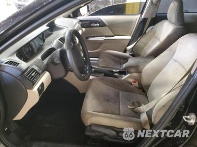 Zdjęcie 7 z 12 samochodu: 2017 HONDA ACCORD LX VIN:1HGCR2F32HA299577 - miniatura