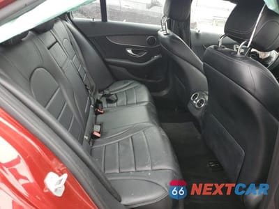 Zdjęcie 10 z 13 samochodu: 2016 MERCEDES-BENZ C 300 4MATIC VIN:55SWF4KB9GU135597 - miniatura