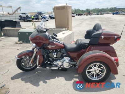 Trzecie zdjęcie samochodu z tyłu: 2024 HARLEY-DAVIDSON FLHTCUTG VIN:1HD1MAF13RB862367 - miniatura