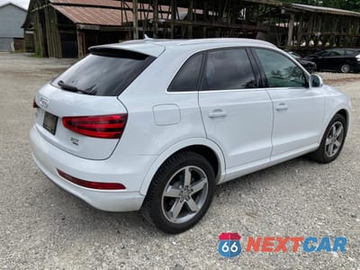 Trzecie zdjęcie samochodu z tyłu: 2015 AUDI Q3 PREMIUM PLUS VIN:WA1EFCFS2FR006797 - miniatura