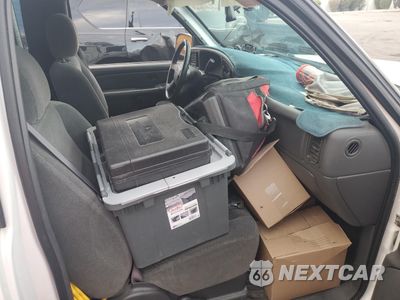 Zdjęcie 10 z 12 samochodu: 2004 CHEVROLET SILVERADO C1500 VIN:1GCEC14V04E192246 - miniatura