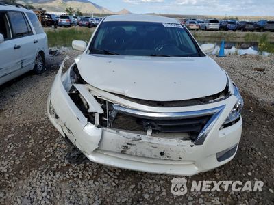 Piąte zdjęcie samochodu w środku: 2014 NISSAN ALTIMA 2.5 VIN:1N4AL3APXEC158804 - miniatura