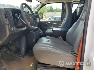 Zdjęcie 7 z 13 samochodu: 2014 CHEVROLET EXPRESS G2500 VIN:1GCWGFCAXE1914934 - miniatura