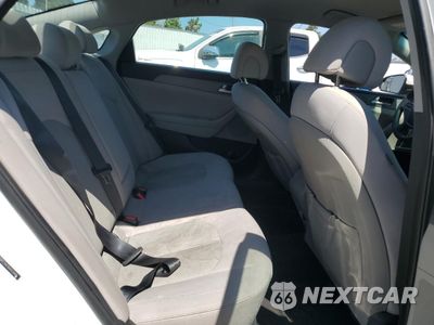 Zdjęcie 10 z 12 samochodu: 2017 HYUNDAI SONATA SE VIN:5NPE24AF9HH513448 - miniatura