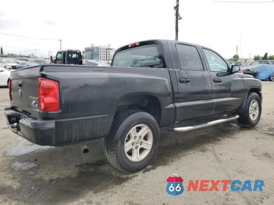 Trzecie zdjęcie samochodu z tyłu: 2009 DODGE DAKOTA SXT VIN:1D7HE38K79S736906 - miniatura