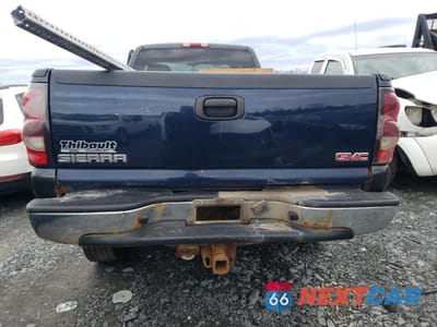 Zdjęcie 6 z 12 samochodu: 2004 CHEVROLET SILVERADO K3500 VIN:1GCHK39264E257319 - miniatura