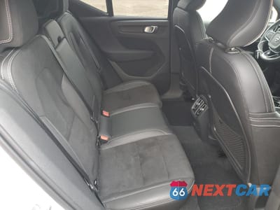 Zdjęcie 11 z 13 samochodu: 2021 VOLVO XC40 RECHARGE VIN:YV4ED3UR0M2528181 - miniatura