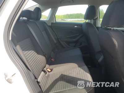 Zdjęcie 10 z 15 samochodu: 2025 VOLKSWAGEN JETTA S VIN:3VW5X7BU6SM012791 - miniatura